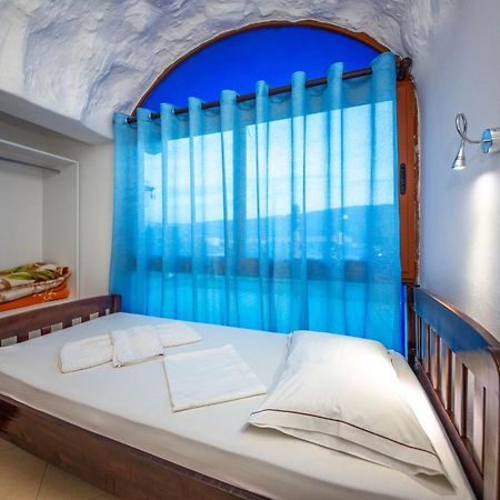 Hotel Shpella 베라트 외부 사진